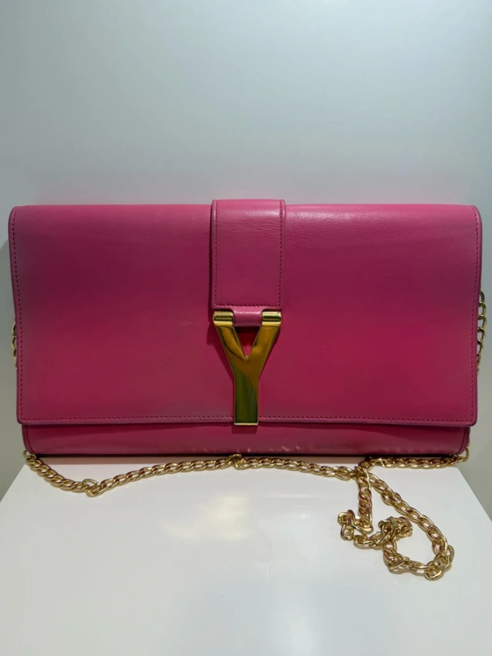 Yves Saint Laurent Hot Pink Leather Y-Front Chain Clutch - Picture 1 of 9